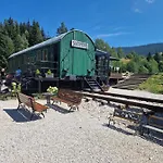 Strbian S Virivkou V Cene Dovolenkový dom Telgart