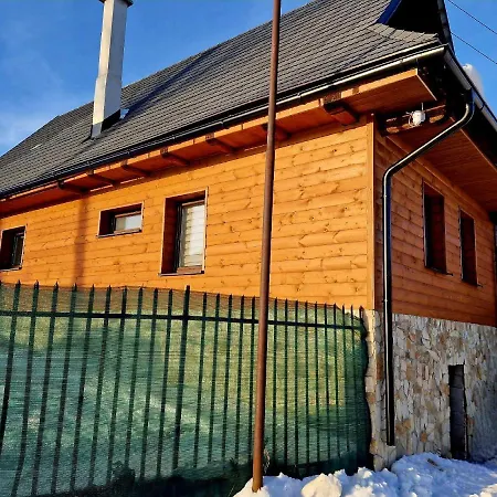 بيت للعطل Strbian S Virivkou V Cene Telgárt