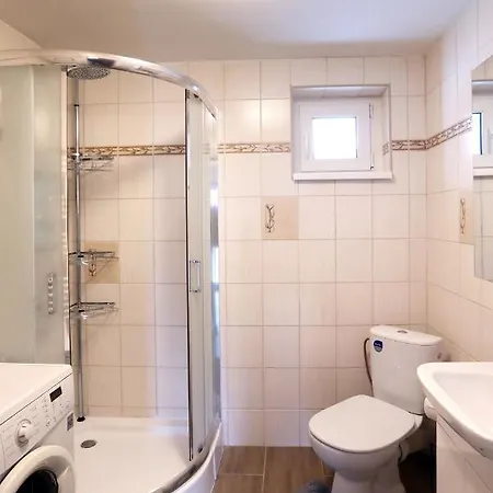 štrbian S Vírivkou V Cene Casa vacanze